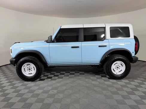 Used 2025 Ford Bronco Heritage Edition AWD/4WD image 6