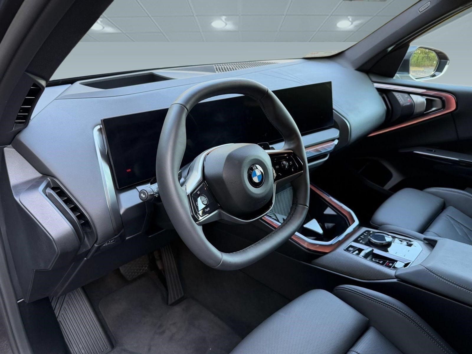 Certified 2026 BMW X3 xDrive30i AWD/4WD image 4