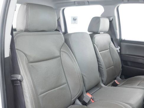 Used 2017 Chevrolet Silverado 1500 LT w/ All Star Edition RWD image 31