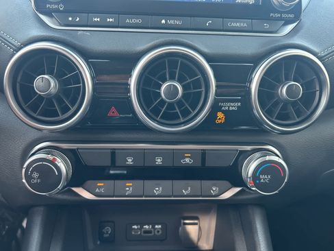 Used 2025 Nissan Sentra SV image 30