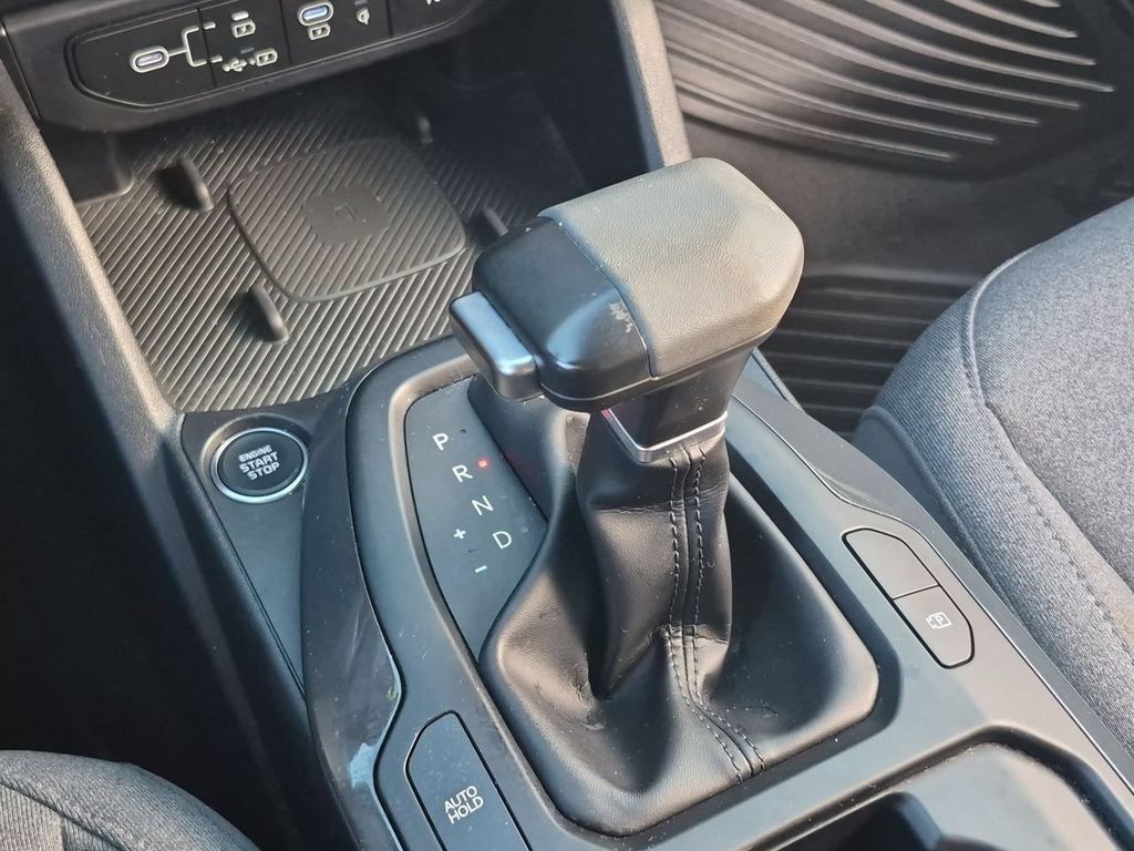Certified 2025 Kia K4 EX FWD image 16