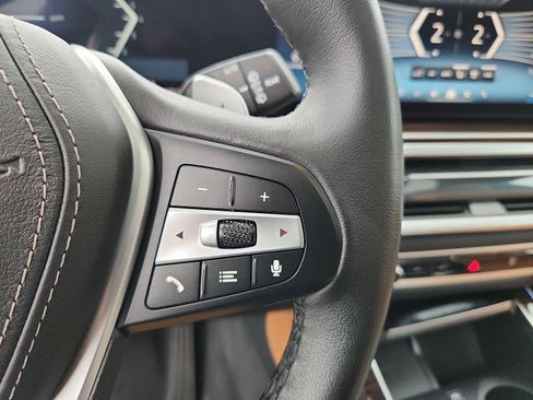 Used 2026 BMW X5 xDrive40i image 21