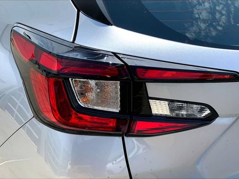 Certified 2024 Subaru Impreza 2.0i AWD/4WD image 25