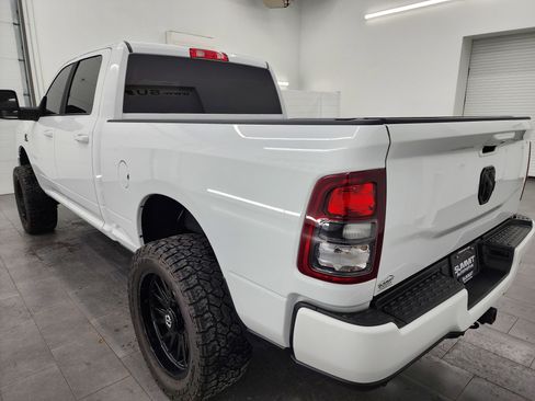 Used 2023 RAM 2500 Big Horn w/ Night Edition image 6