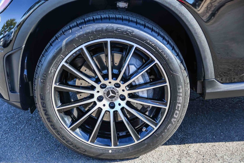 Used 2022 Mercedes-Benz GLC 300 4MATIC image 25
