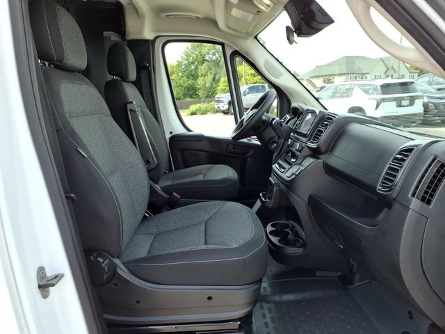 Used 2025 RAM ProMaster 2500 w/ U-Haul Equipment Group FWD image 8