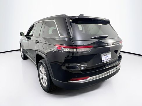 Used 2022 Jeep Grand Cherokee Limited image 7