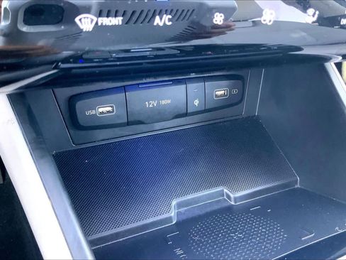 Used 2024 Hyundai Tucson Limited AWD/4WD image 28