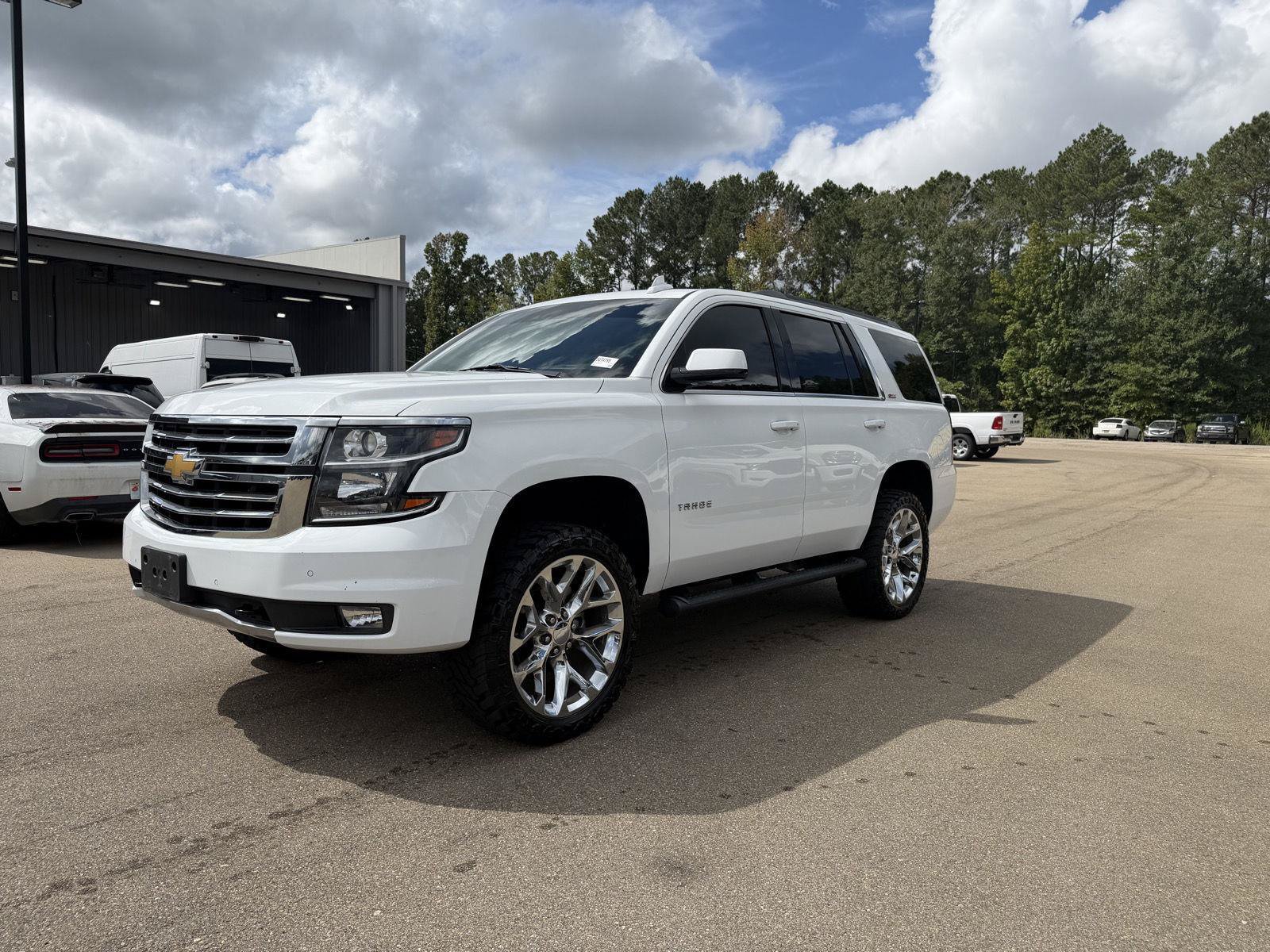 Used 2020 Chevrolet Tahoe LT AWD/4WD image 1