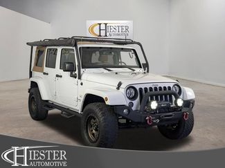 Used 2018 Jeep Wrangler Unlimited Sahara w/ Connectivity Group AWD/4WD video 1