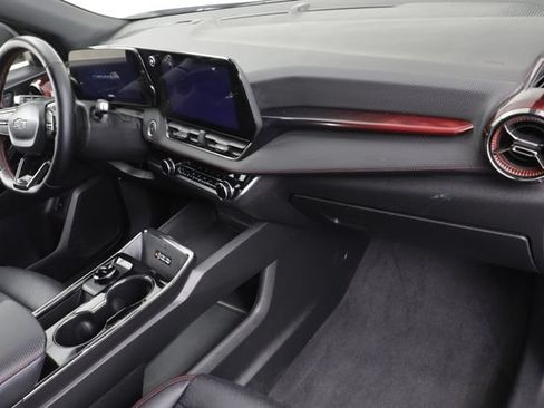 Used 2025 Chevrolet Equinox RS w/ Safety and Technology Package FWD image 23