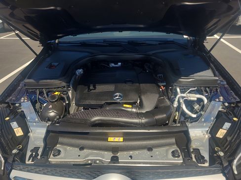 Used 2022 Mercedes-Benz GLC 300 4MATIC image 31