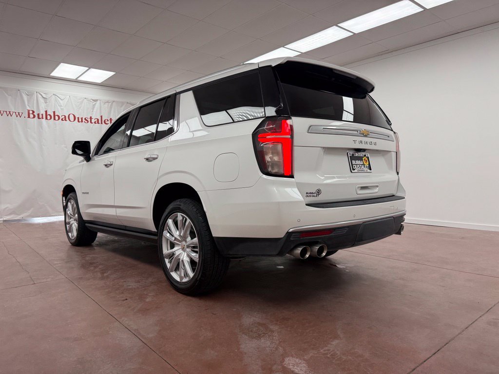 Used 2022 Chevrolet Tahoe High Country RWD image 3