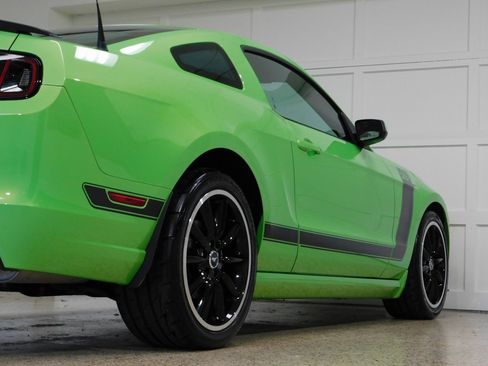 Used 2013 Ford Mustang Boss 302 w/ Boss 302 Accessory Pkg image 82