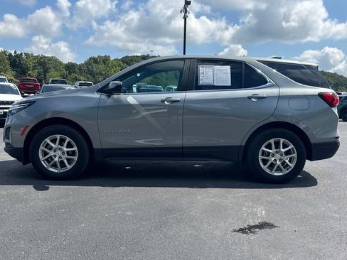 Used 2023 Chevrolet Equinox LT AWD/4WD image 2