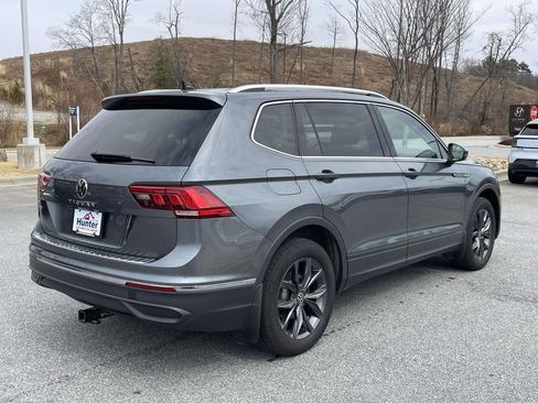 Used 2023 Volkswagen Tiguan SE image 27