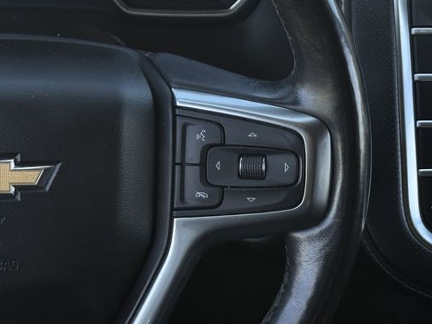 Used 2021 Chevrolet Tahoe Premier w/ Premium Package image 16