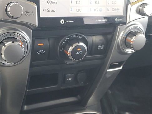 Used 2023 Toyota 4Runner SR5 Premium image 24