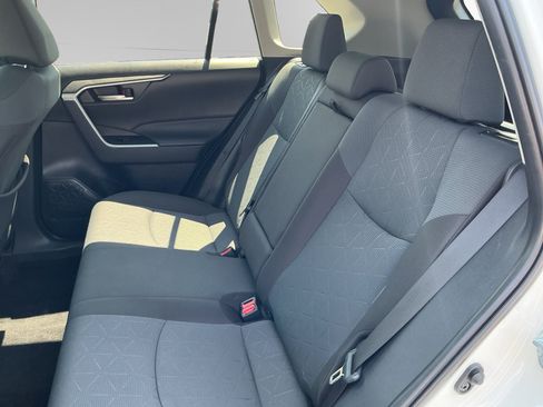 Certified 2025 Toyota RAV4 XLE AWD/4WD image 13