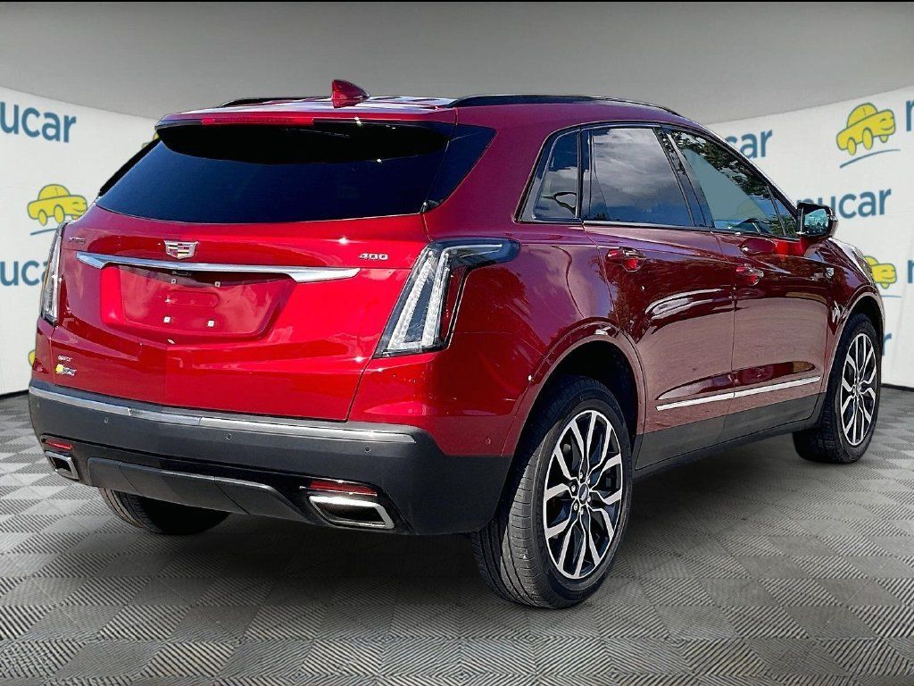 Used 2024 Cadillac XT5 Sportv w/ Technology Package AWD/4WD image 6