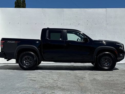 Used 2025 Nissan Frontier PRO-4X w/ Pro Premium Package AWD/4WD image 2