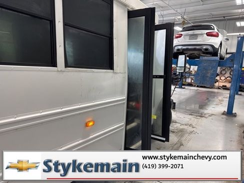 Used 2013 Chevrolet Express 3500 Work Van 2D Chassis w/ School Bus Package image 13