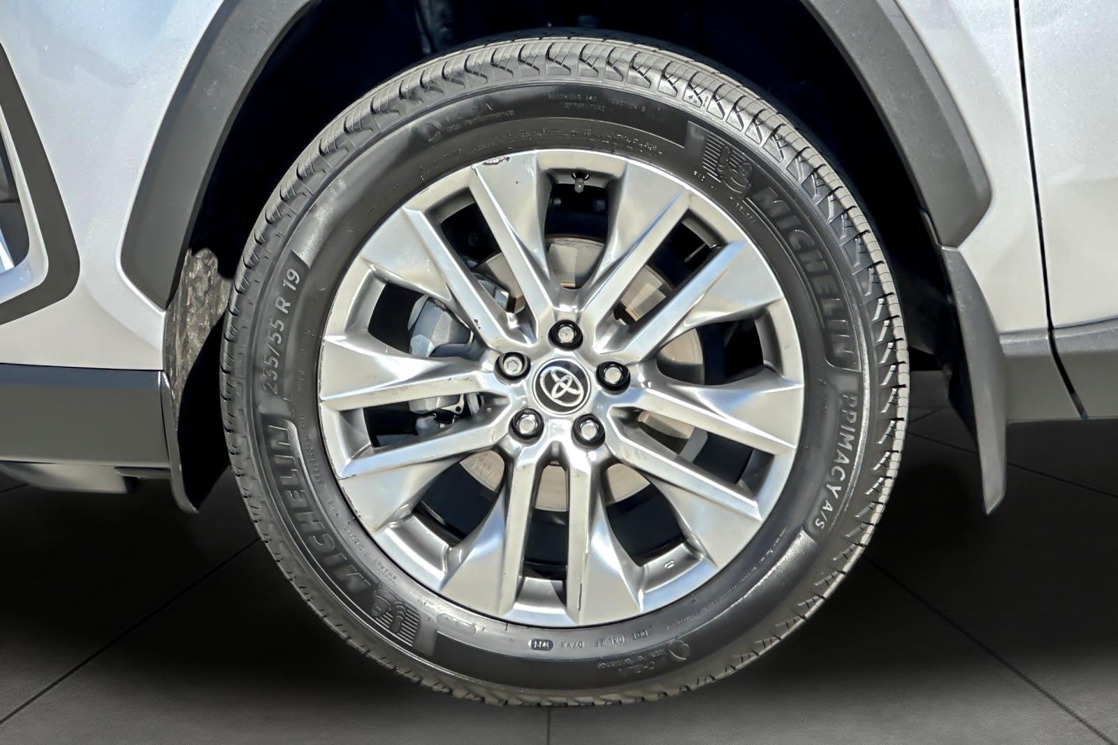 Certified 2024 Toyota RAV4 XLE Premium AWD/4WD image 25