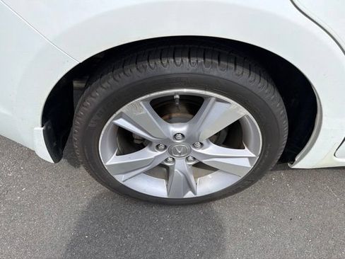 Used 2015 Acura ILX w/ Premium Package FWD image 11