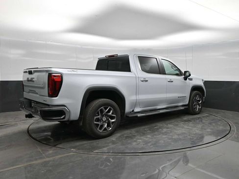 New 2026 GMC Sierra 1500 SLT w/ SLT Premium Plus Package image 8