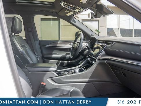 Used 2023 Jeep Grand Cherokee L Overland image 27