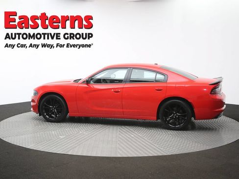 Used 2018 Dodge Charger SXT w/ Blacktop Package RWD image 60