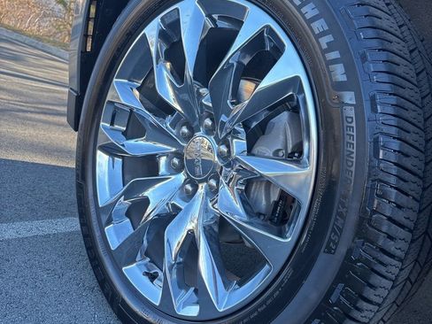 Used 2022 GMC Yukon Denali image 14