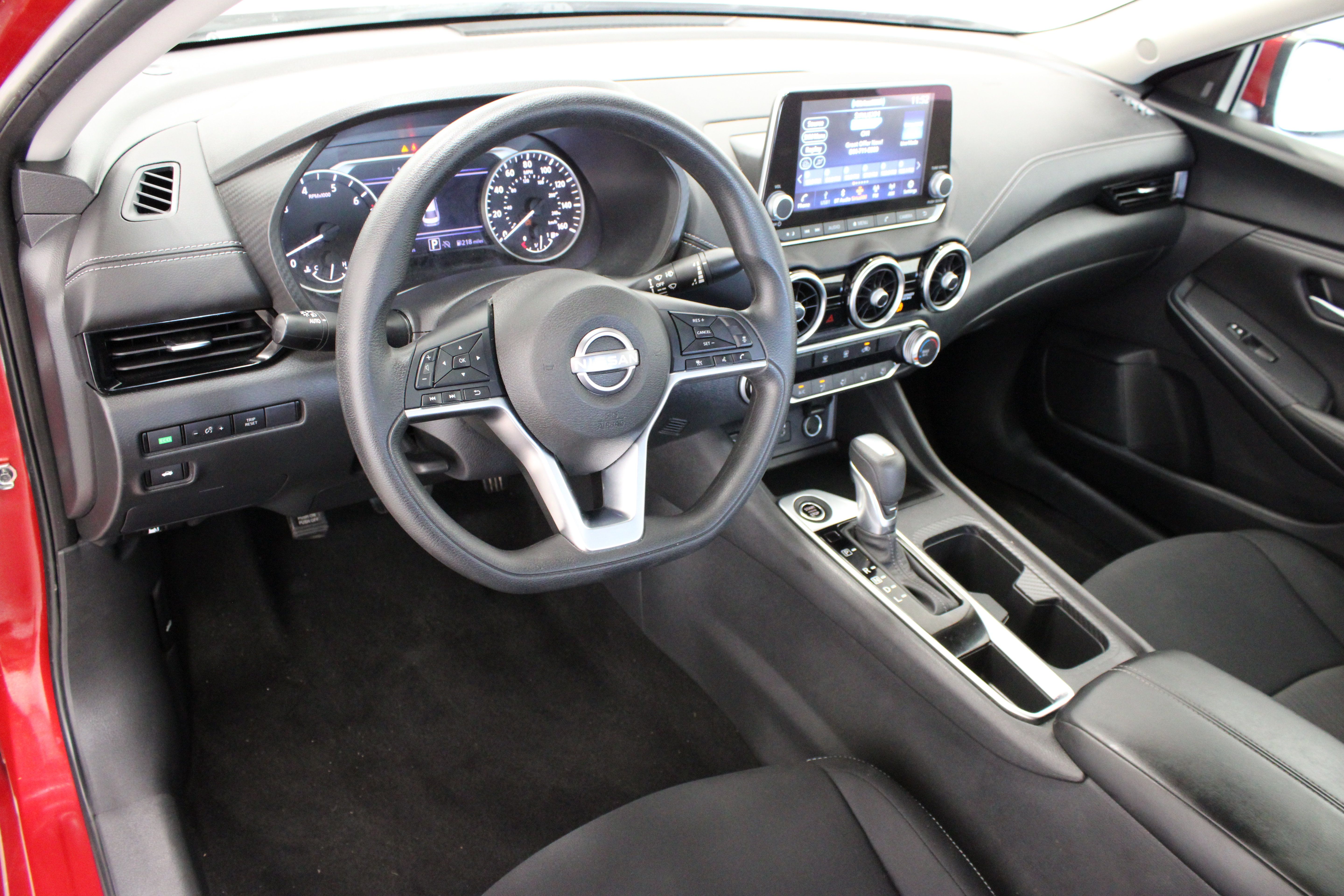 Used 2024 Nissan Sentra SV FWD image 13
