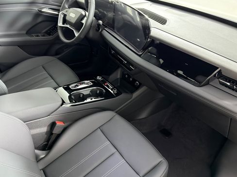 New 2027 Audi Q6 e-tron Premium AWD/4WD image 15