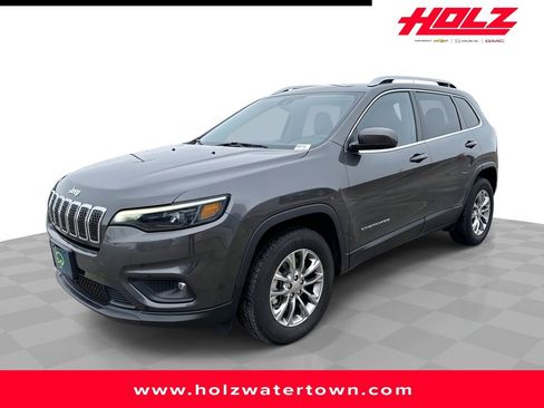 Used 2021 Jeep Cherokee Latitude Plus image 1
