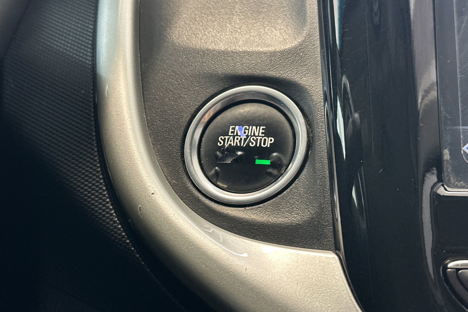 Used 2017 Chevrolet Sonic LT w/ Convenience Package FWD image 17