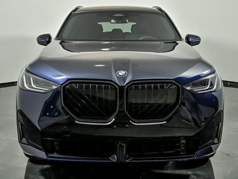 Used 2025 BMW X3 xDrive30i w/ M Sport Package AWD/4WD image 4