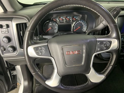 Used 2018 GMC Sierra 1500 SLT w/ SLT Premium Package image 10