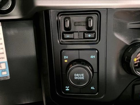 Used 2024 Ford F250 XL w/ STX Appearance Package AWD/4WD image 17