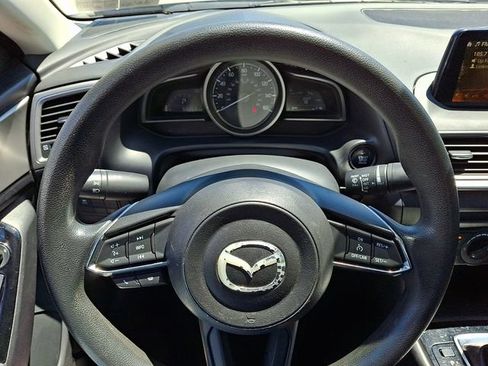 Used 2017 MAZDA MAZDA3 Sport FWD image 18