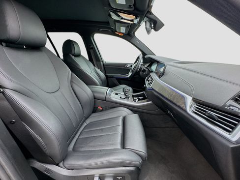 Used 2022 BMW X5 sDrive40i w/ Climate Comfort Package RWD image 20