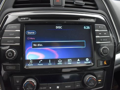 Used 2016 Nissan Maxima SR FWD image 7