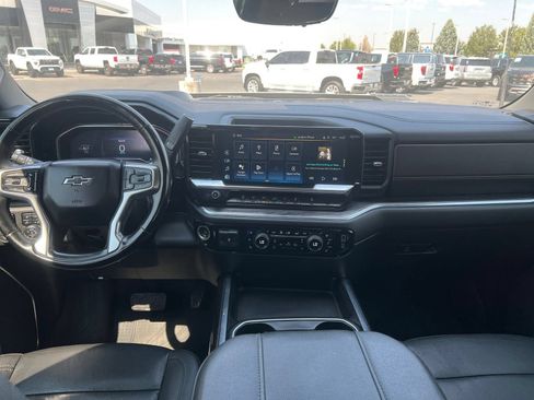Used 2024 Chevrolet Silverado 2500 LTZ w/ LTZ Plus Package AWD/4WD image 14
