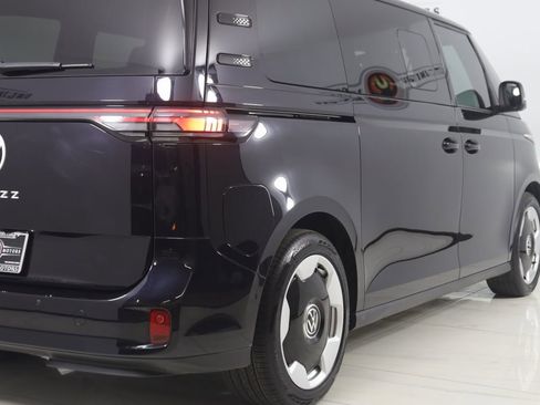 Used 2025 Volkswagen ID. Buzz Pro S image 49