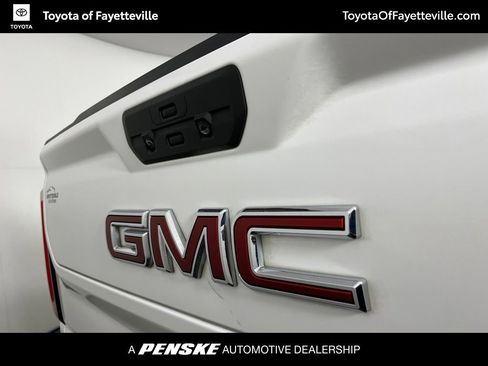 Used 2021 GMC Sierra 1500 Denali w/ Technology Package AWD/4WD image 3