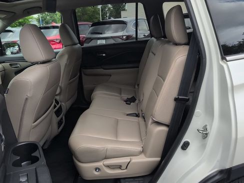 Used 2017 Honda Pilot Touring image 33
