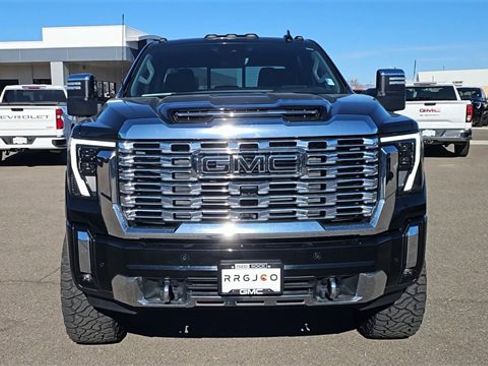 Used 2024 GMC Sierra 2500 Denali w/ Denali Reserve Package image 3
