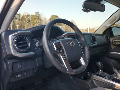 Used 2023 Toyota Tacoma SR5 image 17
