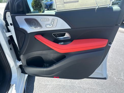 New 2026 Mercedes-Benz GLE 63 AMG S image 15