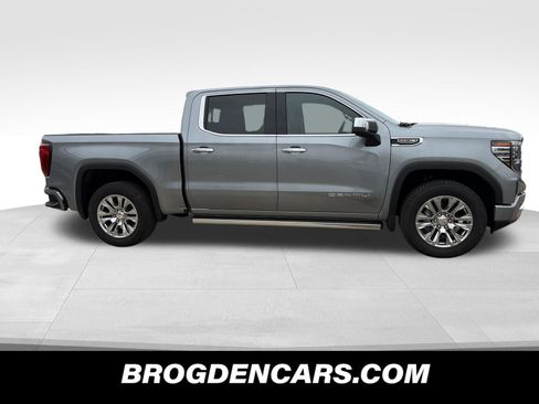 New 2026 GMC Sierra 1500 Denali w/ Technology Package AWD/4WD image 2